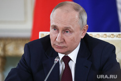 Путин заявил, что ВС РФ каждый день по всем направлениям улучшают положения