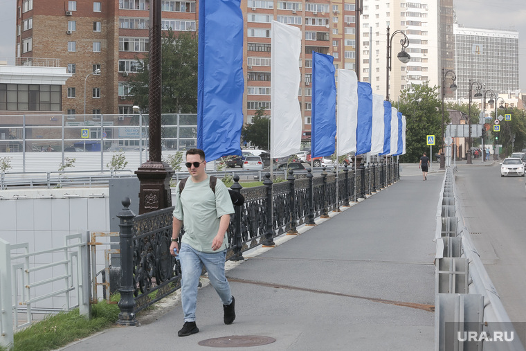 Украшения к дню города. Тюмень, тюмень, день города