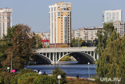 Городские зарисовки. Екатеринбург, макаровский мост