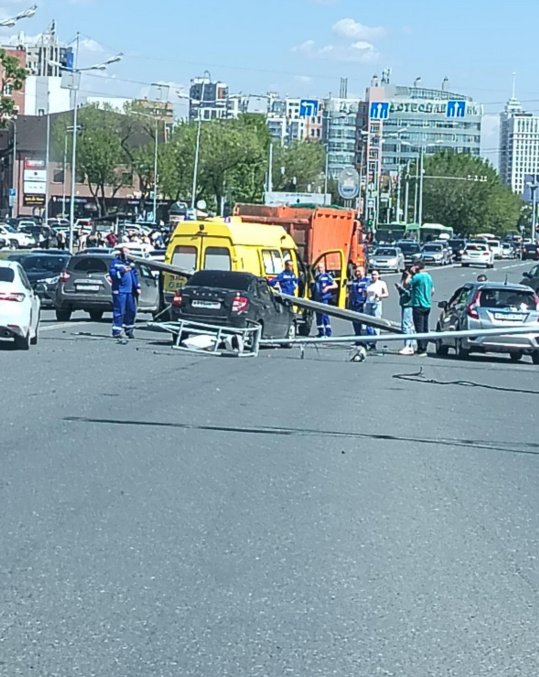 ДТП произошло в районе "Вояжа"