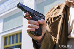 В Челябинске парни устроили разборки со стрельбой из-за девушки