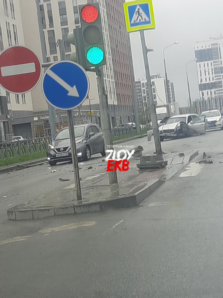 ДТП произошло на улице Академика Парина