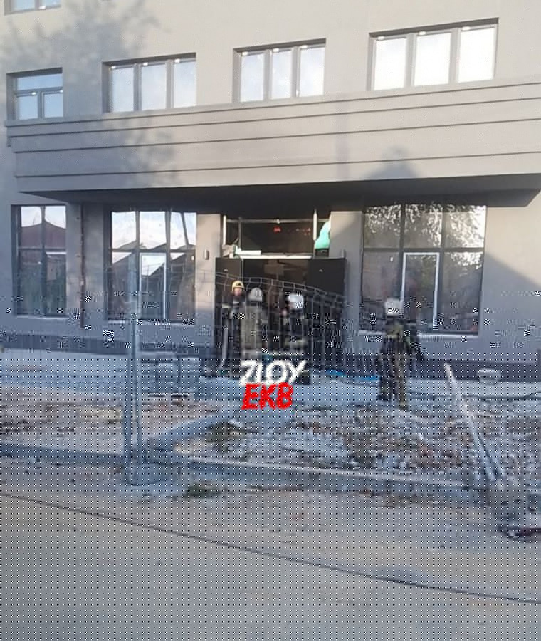 Загорелась одна из высоток ЖК