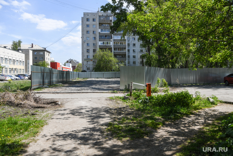 Сквер за усадьбой Малахова. Екатеринбург