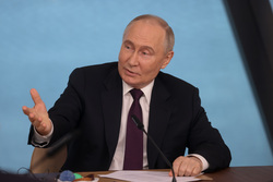 Путин. ПМЭФ-2024. Встреча с руководителями международных информационных агентств. Stock