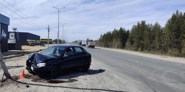 Водитель не справился с управлением автомобилем