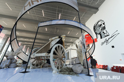 В челябинском аэропорту имени Курчатова установили копию древней колесницы бронзового века. Челябинск