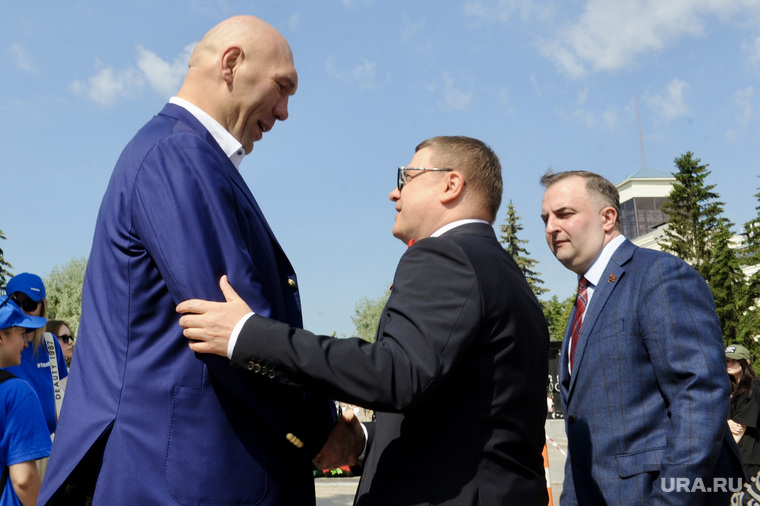 Передача знамен. Челябинск