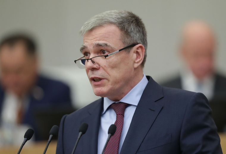 Олег Савельев