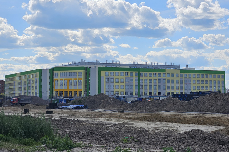 В общей сложности теплоэнергетики за три года построили более одного километра новых теплотрасс