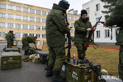Учебный центр Елань. Екатеринбург, военный городок, чистка оружия, военная подготовка, мобилизация, мобилизованные, учебный центр елань