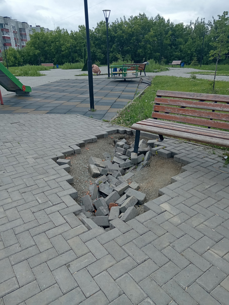 Дети и взрослые могут получить травмы