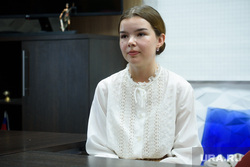 Алена хочет связать жизнь с госслужбой и медиа
