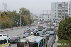 Ремонт Макаровского моста и благоустройство городских улиц. Екатеринбург, пробка, вознесенская горка, улица карла либкнехта, дорожное движение, автомобильный затор