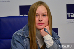 Пресс-конференция, посвященная гастролям Театра наций в Екатеринбурге. Екатеринбург , пересильд юлия