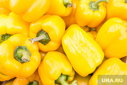 Продукты, овощи и фрукты. Тюмень, овощи, торговля, болгарский перец, сладкий перец