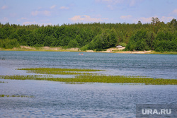 Пляж голубые озера. Курган, пляж, лето, отдых, водоем, купание, пляж голубые озера