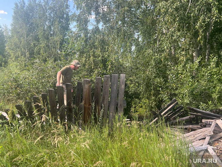 Штаб волонтеров-поисковиков подростка Арслана Махамади в Еткульском районе (Челябинская область)