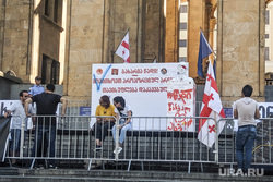 Последствия протестов в Грузии. Тбилиси, грузия, тбилиси, парламент грузии