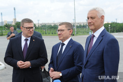 Осмотр хода рекультивации свалки, реконструкции очистных сооружений, реконструкции здания театра куклы и актера «Буратино», возложение цветов к памятнику «Тыл фронту». Магнитогорск, бердников сергей, якушев владимир, текслер алексей