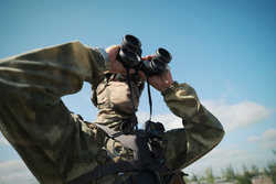 Боевое дежурство зенитчиков на Авдеевском направлении. stock, наблюдение, бинокль, разведчик, спецназ, сво
