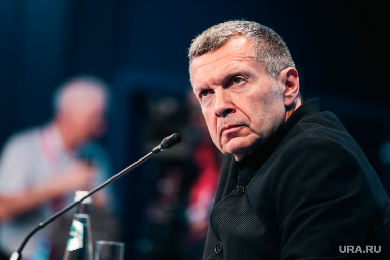 Панельная сессия Санкт-Петербургского экономического форума (ПМЭФ-2024) с участием Дениса Мантурова, Петра Фрадкова, Виталия Хоценко, Юрия Слюсаря, Катерины Тихоновой и Владимира Соловьева. День второй.