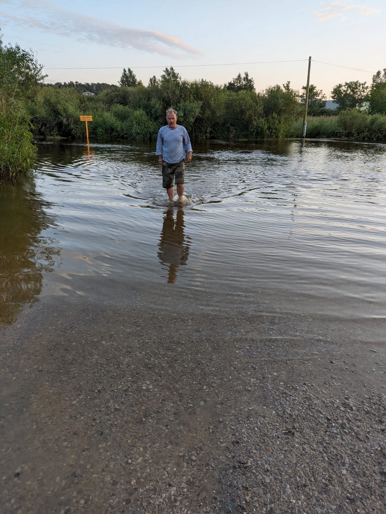 В Аркаиме по щиколотку воды