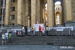 Последствия протестов в Грузии. Тбилиси, грузия, тбилиси, парламент грузии