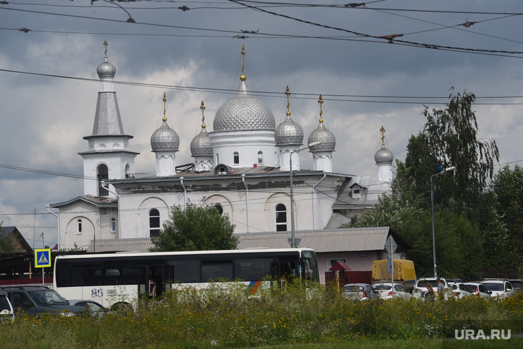 Прощание с погибшими под завалами при обрушении дома по улице Сибирская 81 в Нижнем Тагиле