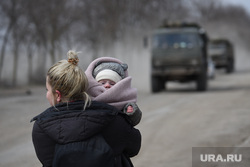 Эвакуация людей из осажденного Мариуполя. Украина, автомобили, колонна, эвакуация, машины, украина, мариуполь, беженцы, гуманитарная катастрофа