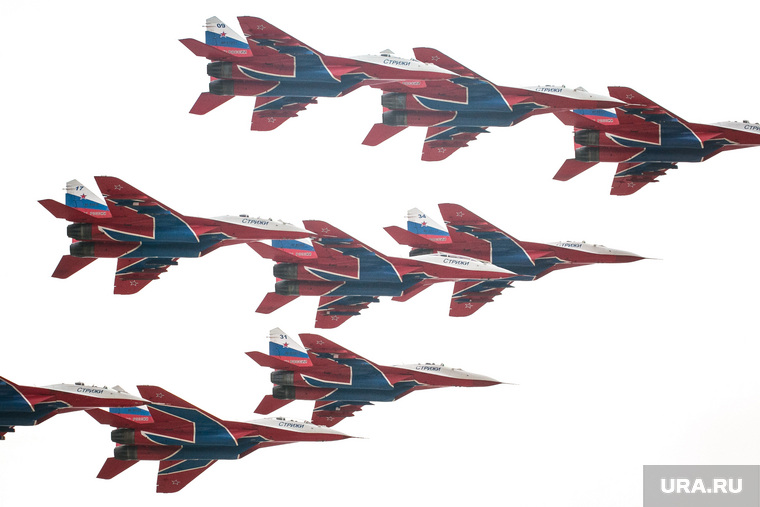 Показательные полеты авиации на МАКС-2021. Москва