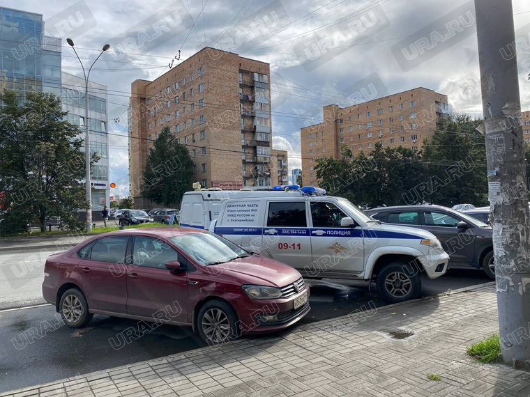 На месте ЧП работали полицейские
