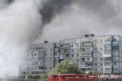 Обстрел Донецка, пожар в ТЦ Галактика. Донецк, мчс, дым, пожар, тушение, донецк, последствия, задымление, расчет, обстрел, пожарные