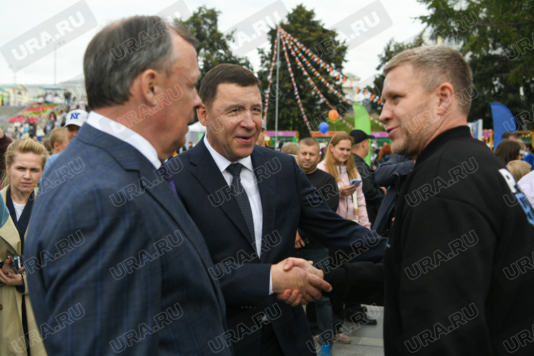 Евгений Куйвашев покинул площадку