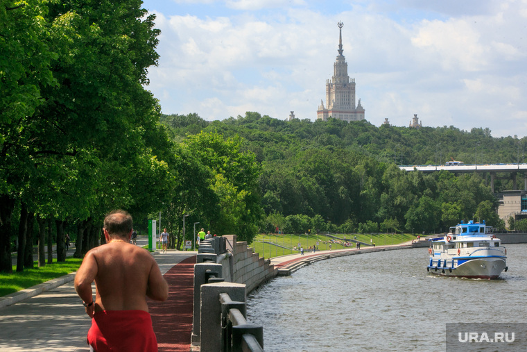 Виды Москвы. Воробьевы горы, Андреевская набережная