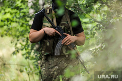 ФСБ, учения. Челябинск, боевики, военные, оружие, вооружение, амуниция, террористы, вооруженные люди, антитеррористические учения, контр-террористическая операция, дрг, диверсанты, диверсионно-разведывательная группа