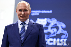 Владимир Путин на выставке "Россия" на ВДНХ. Москва, путин владимир
