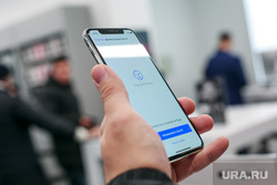 Старт продаж Apple IPhoneX в re:Store на Тверской, 27. Москва , телефон, смартфон, сотовый телефон, гаджеты, iphone 10, фон, мобильный