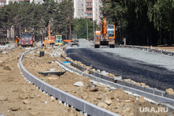 Глава Екатеринбурга в Чкаловском районе. Екатеринбурга, уктус, строительство автодороги, улица рощинская