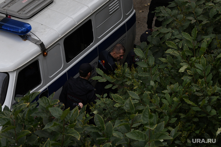 Владимира Александрова доставили к месту предполагаемого убийства