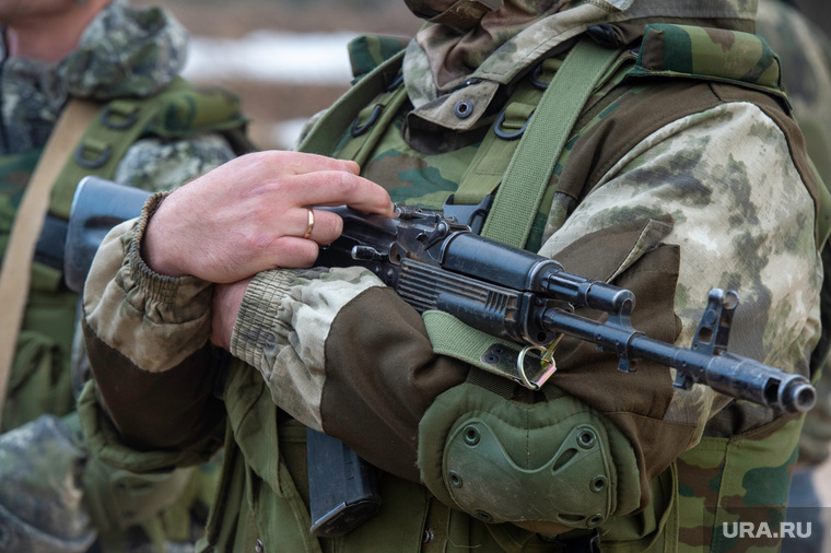 Военная подготовка к службе в зоне СВО. Центр Стрелец.Пермь, оружие, стрелки, автомат калашникова, спецназ, чвк, вс рф, сво, армия россии, штурмовики, военный