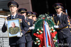 Прощание с Владимиром Деминым в доме прощания «Вознесение». Екатеринбург , демин владимир