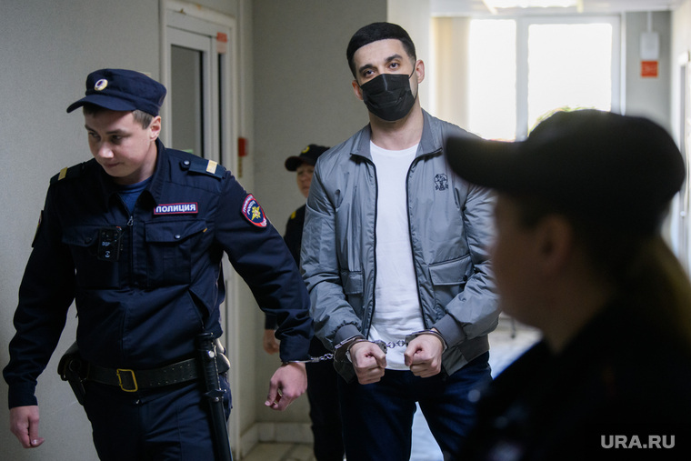 Приговор Рази Халилову и Гусейну Аллахвердиеву в Ленинском районном суде. Екатеринбург 