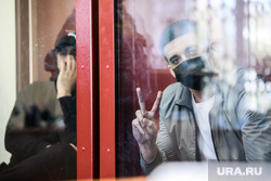 Оглашение приговора Рази Халилову и Гусейну Аллахвердиеву в Ленинском районном суде. Екатеринбург , аллахвердиев гусейн