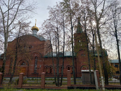 На отпевании в храме друзья поклялись отомстить убийце бизнесмена