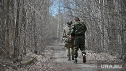 Военно-тактическая подготовка гражданского населения на полигоне. Пермь, тренировка, противостояние, боевики, военные, солдаты, война, подготовка, конфликт, вооруженные силы, бойцы, вооруженные люди, вооруженный человек, весна, солдат, мобилизация, вс рф, сво, наемники, военный, бойцы сво