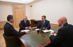 Инициативу оценил помощник Президента РФ Алексей Дюмин