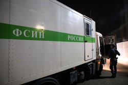В пресс-службе ГУФСИН сообщили, что горела кровля участка по окраске металла