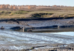 Дамба в Алтайском крае находится примерно в 85 километрах от Барнаула