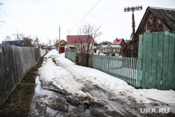 Садоводческое общество "Плодовое". Тюмень, снег на дороге, дачные участки